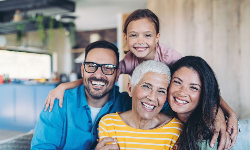 découvrez notre mutuelle famille, idéale pour protéger la santé de tous vos proches avec des garanties adaptées à vos besoins. profitez d'un accompagnement personnalisé et d'un remboursement optimal des frais médicaux.