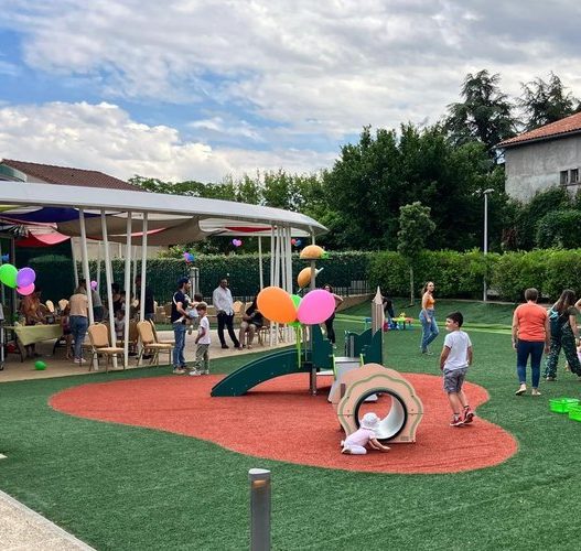 découvrez les crèches mutualistes en 2025, un système innovant et solidaire qui propose des solutions de garde pour les enfants. informez-vous sur les avantages, les services offerts et les projets à venir pour un accueil de qualité et une parentalité épanouie.