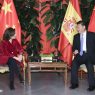 xi jinping lance un appel à l'union européenne pour renforcer la confiance mutuelle, soulignant l'importance d'une collaboration étroite pour relever les défis mondiaux. cette initiative vise à promouvoir la stabilité et la prospérité à long terme entre la chine et l'europe.