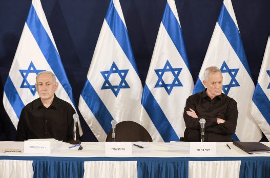 découvrez pourquoi un général israélien appelle à renforcer la confiance envers le gouvernement, dans un contexte de tensions et de défis nationaux. analyse et enjeux de cette déclaration clé pour israël.
