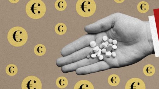 découvrez les prévisions pour 2026 : une hausse des tarifs des mutuelles santé jusqu'à 10 % pour les seniors. anticipez ces changements pour mieux gérer votre budget santé.